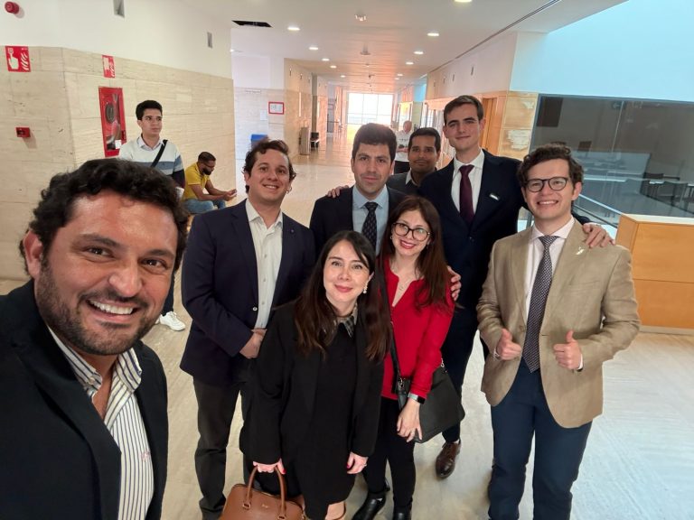 Equipo Mises Gira en España